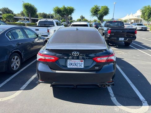 Certified 2020 Toyota Camry SE w/ Carpet Mat Package FWD image 5