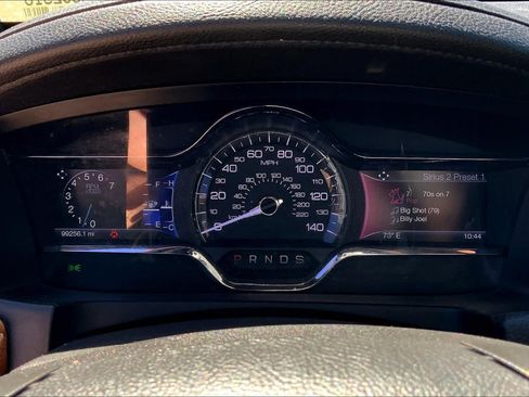Used 2014 Lincoln MKS FWD image 13