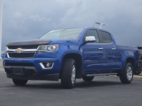 Used 2018 Chevrolet Colorado LT w/ Luxury Package, Chrome AWD/4WD image 12