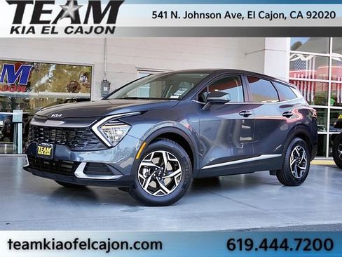 Certified 2025 Kia Sportage LX FWD image 2