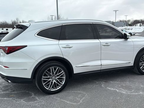 Used 2023 Acura MDX SH-AWD w/ Advance Package image 5