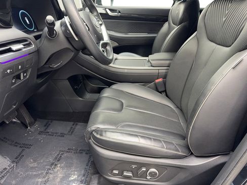 Used 2024 Hyundai Palisade Calligraphy image 24