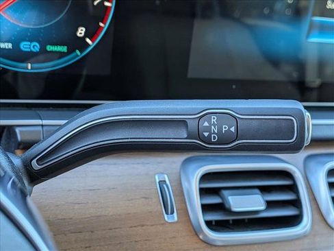 Certified 2023 Mercedes-Benz GLS 450 4MATIC image 12