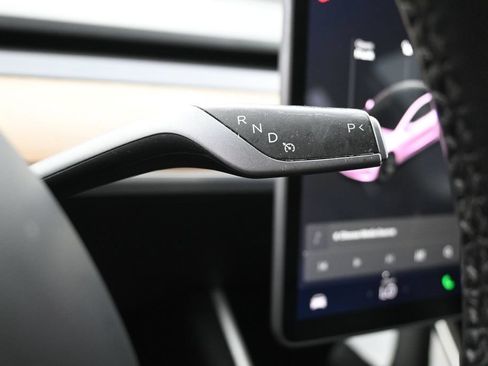 Used 2020 Tesla Model 3 Standard Range Plus RWD image 25