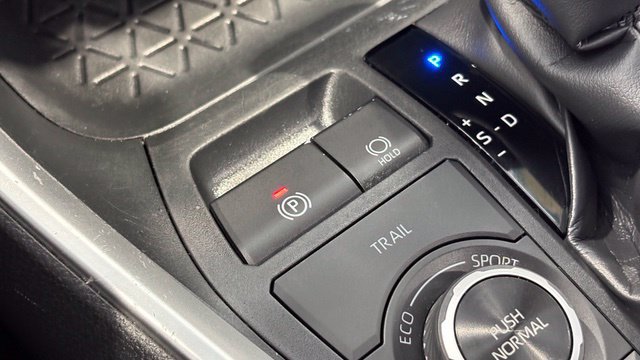 Used 2025 Toyota RAV4 XLE w/ Convenience Package AWD/4WD image 42