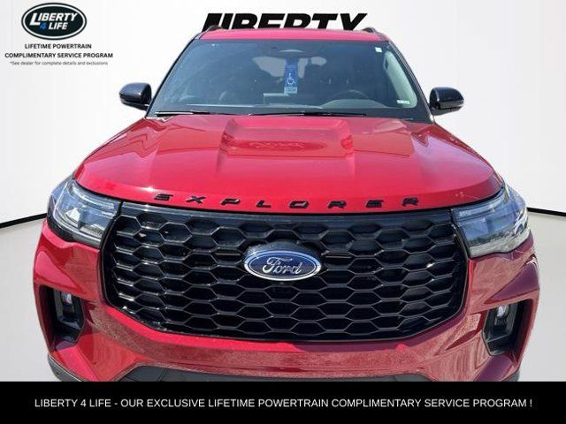 Used 2025 Ford Explorer ST-Line w/ Premium Package AWD/4WD image 11