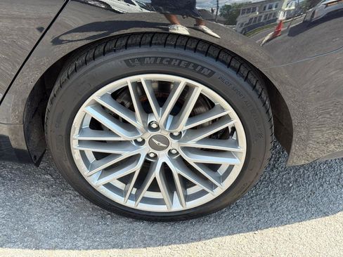 Used 2021 Genesis G70 2.0T w/ Elite Package AWD/4WD image 10