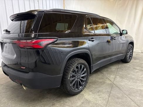 Used 2023 Chevrolet Traverse RS AWD/4WD image 6