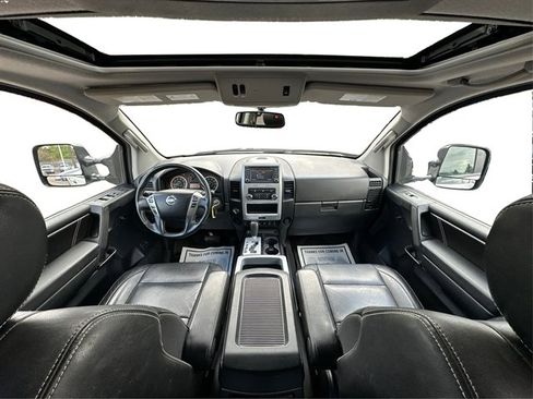 Used 2014 Nissan Titan PRO-4X AWD/4WD image 31