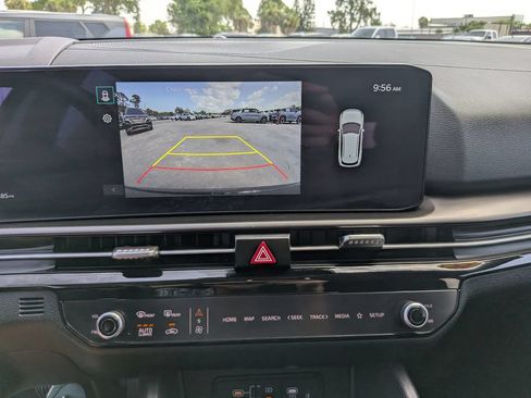 Certified 2026 Kia Sportage SX FWD image 25