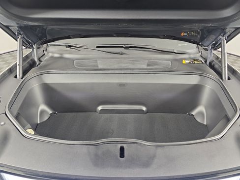 Used 2024 Rivian R1S Adventure image 14