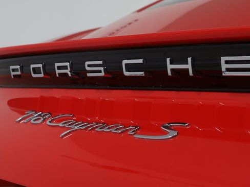 Used 2023 Porsche 718 Cayman S w/ Sport Chrono Package image 84