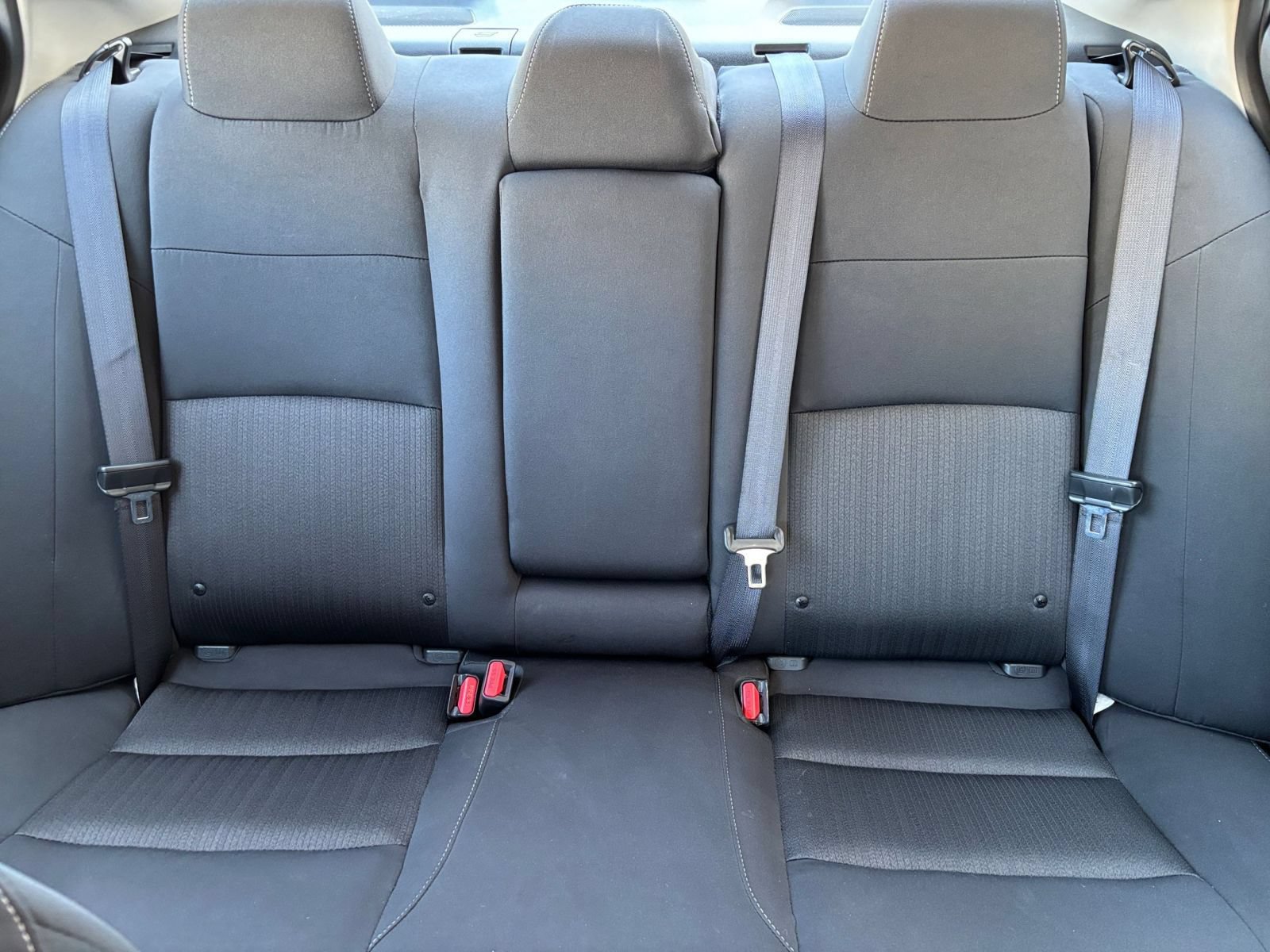 Used 2025 Nissan Altima 2.5 SV FWD image 37