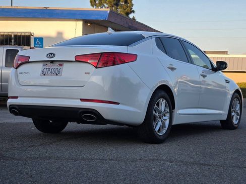 Used 2011 Kia Optima LX FWD image 17