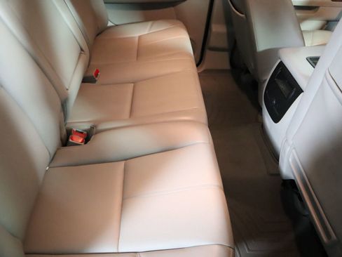 Used 2014 GMC Sierra 3500 SLT w/ SLT Convenience Package image 53