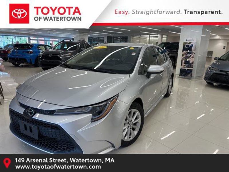 Certified 2020 Toyota Corolla LE image 1