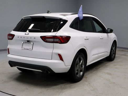 Certified 2023 Ford Escape ST-Line image 10