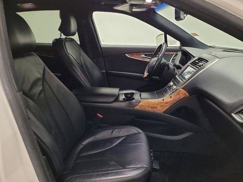 Used 2016 Lincoln MKX Select w/ Select Plus Package image 21