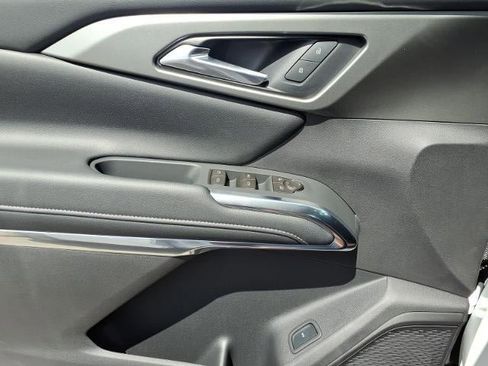 New 2026 Chevrolet Traverse LT FWD image 15