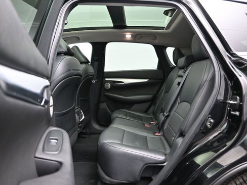 Used 2019 INFINITI QX50 Essential w/ Proactive Package FWD image 11