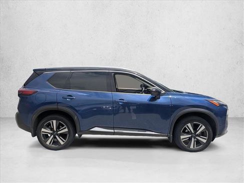 Used 2023 Nissan Rogue Platinum AWD/4WD image 4