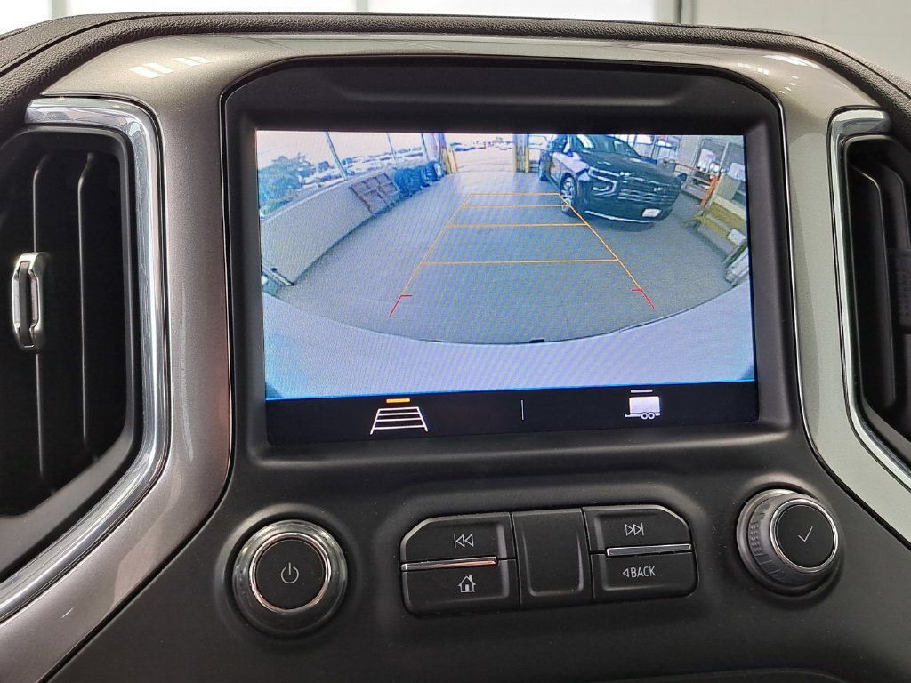 Used 2021 Chevrolet Silverado 1500 RST AWD/4WD image 16