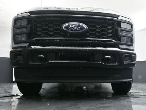 New 2026 Ford F250 XL w/ STX Appearance Package AWD/4WD image 25