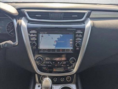 Used 2016 Nissan Murano Platinum w/ Platinum Technology Package FWD image 11
