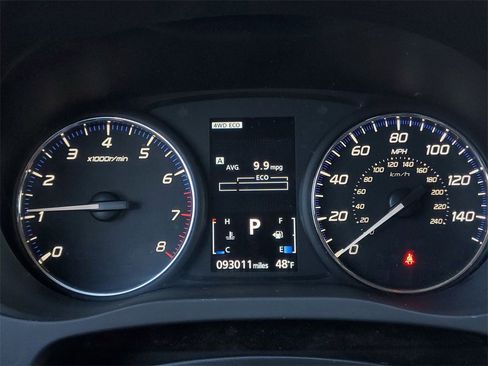 Used 2017 Mitsubishi Outlander ES image 16