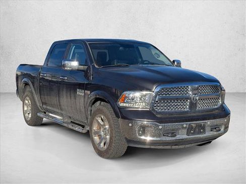 Used 2017 RAM 1500 Laramie w/ Convenience Group image 3