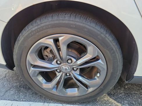 Used 2023 Honda Accord EX image 6