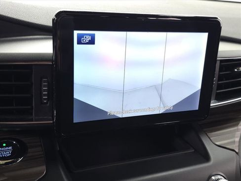 Used 2020 Ford Explorer Limited w/ Class III Trailer Tow Package image 30