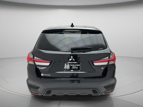 Used 2025 Mitsubishi Outlander Sport SE AWD/4WD image 7