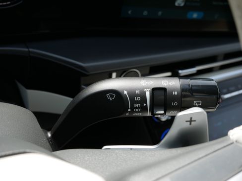 Certified 2026 Hyundai Santa Fe SE AWD/4WD image 29