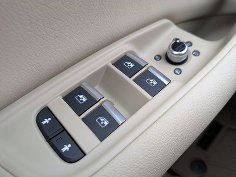 Used 2018 Audi Q7 2.0T Premium Plus w/ Premium Plus Package image 26