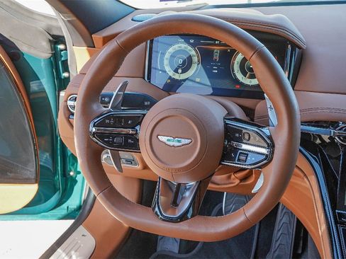 Used 2024 Aston Martin DB12 Coupe image 40