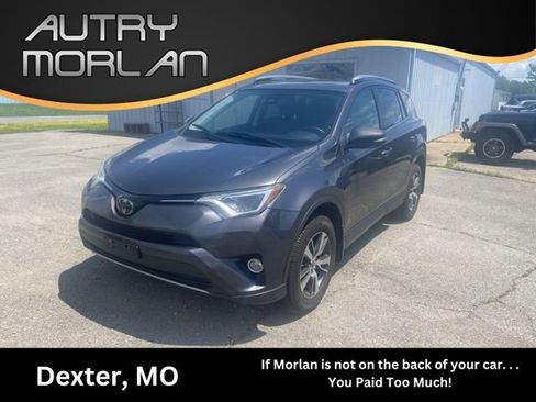 Used 2018 Toyota RAV4 XLE image 1