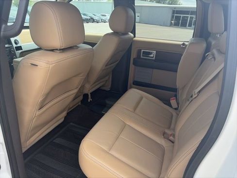 Used 2013 Ford F150 Lariat w/ Lariat Chrome Pkg image 11