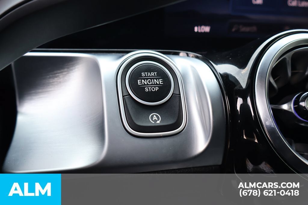 Used 2024 Mercedes-Benz GLB 250 image 35