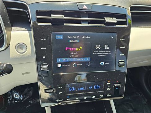 Certified 2024 Hyundai Tucson SEL FWD image 31