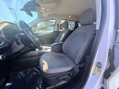 Used 2021 Ford Escape SE w/ Cold Weather Package AWD/4WD image 16