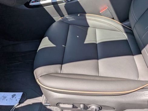 New 2026 Buick Envista Avenir image 23