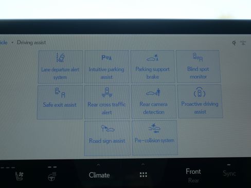 Used 2024 Lexus RX 350 Premium image 16