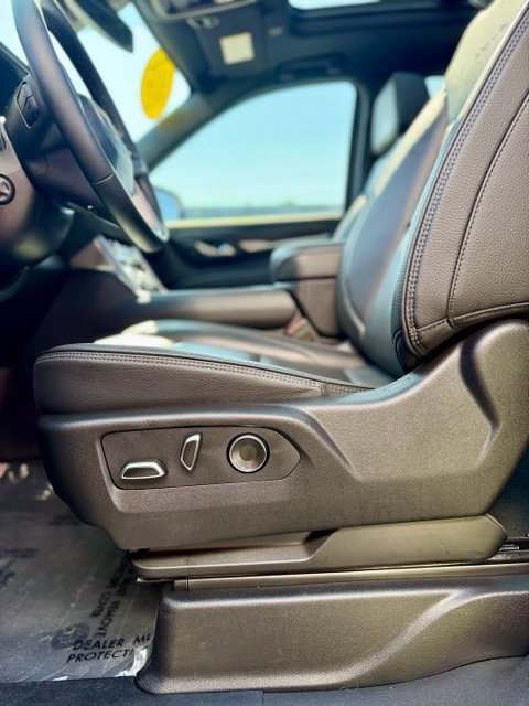 Certified 2024 GMC Yukon XL Denali AWD/4WD image 15