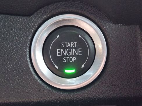 Used 2024 Chevrolet Traverse LT w/ Midnight/Sport Edition image 25