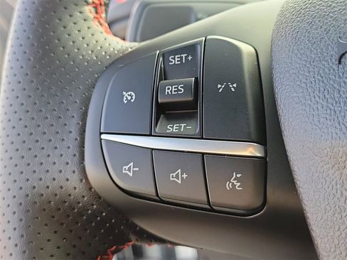 Used 2024 Ford Escape ST-Line w/ Equipment Group 301A image 25