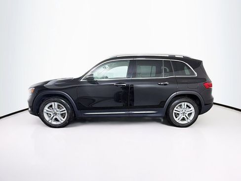 Certified 2023 Mercedes-Benz GLB 250 4MATIC image 4