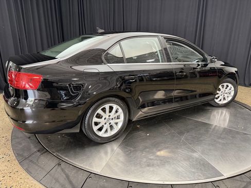 Used 2014 Volkswagen Jetta SE image 9