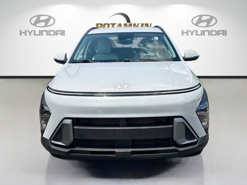Certified 2024 Hyundai Kona SEL FWD image 2