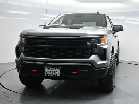 Used 2025 Chevrolet Silverado 1500 Custom Trail Boss w/ LPO, Dark Essentials Package AWD/4WD image 28